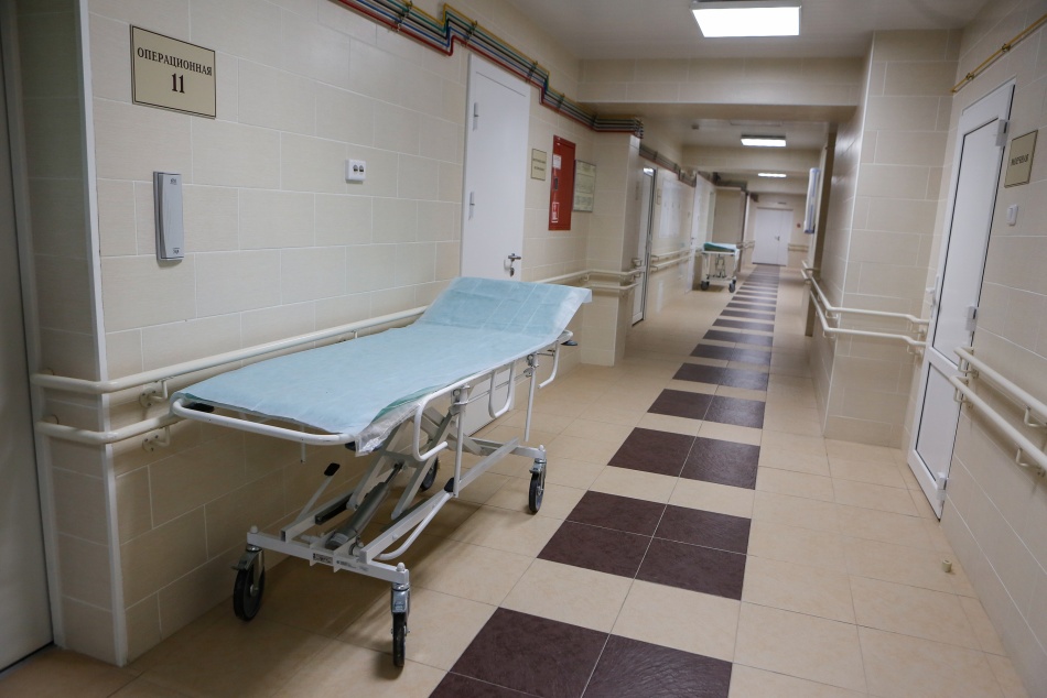 Актер Никита Паршин из «Молодежки» попал в больницу после травмы на репетиции